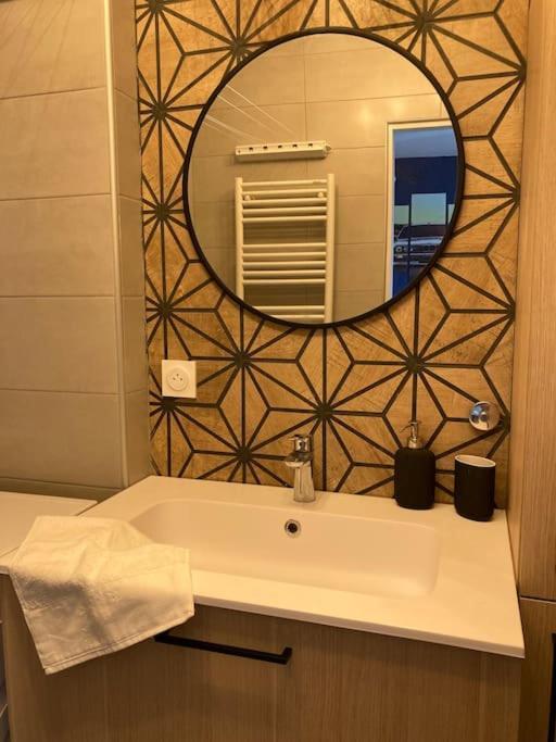 Elegant 45 M2 Lyon 6 + Garage. Idealement Situe المظهر الخارجي الصورة